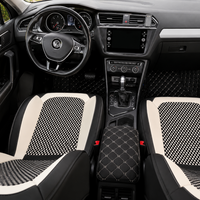 Huse auto Textil Nappa alb-negru montate pe scaunele din față